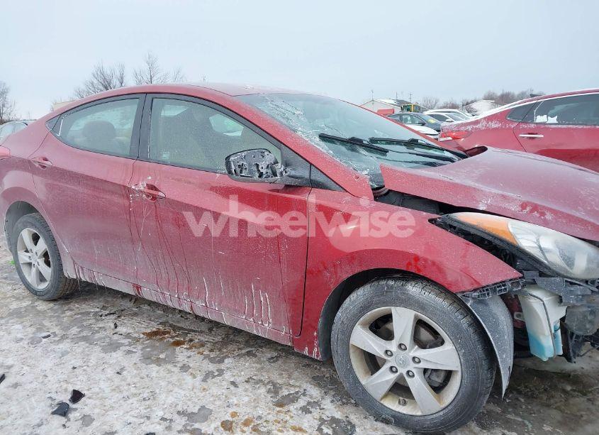 Photo 13 of 2013 Hyundai Elantra GLS (VIN 5NPDH4AE2DH269749)