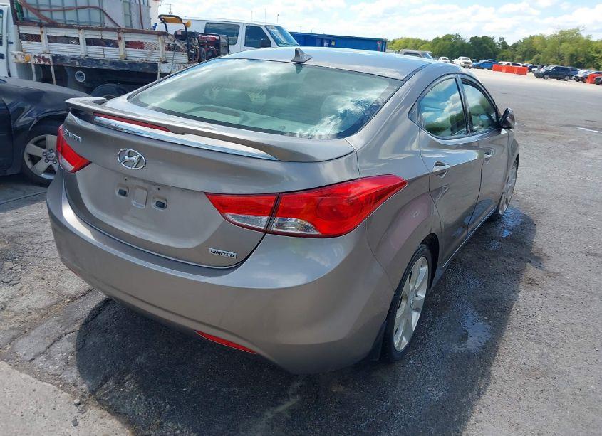 Photo 4 of 2013 Hyundai Elantra LIMITED (VIN 5NPDH4AE2DH282808)