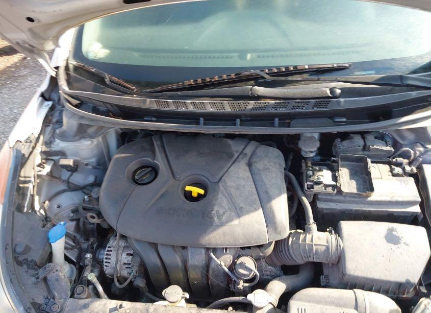 Photo 10 of 2013 Hyundai Elantra GLS (VIN 5NPDH4AE2DH294604)