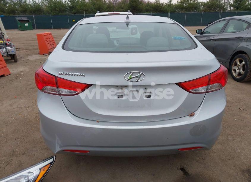 Photo 16 of 2013 Hyundai Elantra GLS (VIN 5NPDH4AE2DH305374)
