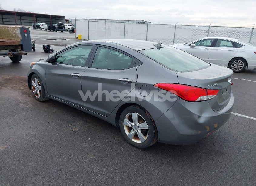 Photo 3 of 2013 Hyundai Elantra GLS (VIN 5NPDH4AE2DH306220)