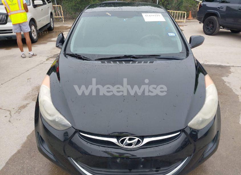 Photo 6 of 2013 Hyundai Elantra GLS (VIN 5NPDH4AE2DH309635)