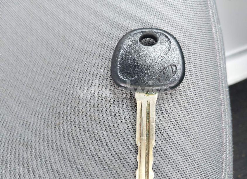 Photo 11 of 2013 Hyundai Elantra GLS (VIN 5NPDH4AE2DH323731)