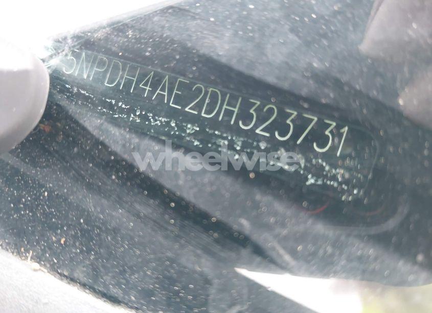 Photo 9 of 2013 Hyundai Elantra GLS (VIN 5NPDH4AE2DH323731)