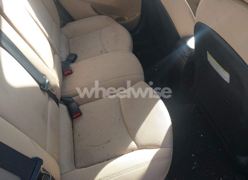 Photo 8 of 2013 Hyundai Elantra GLS (VIN 5NPDH4AE2DH334342)