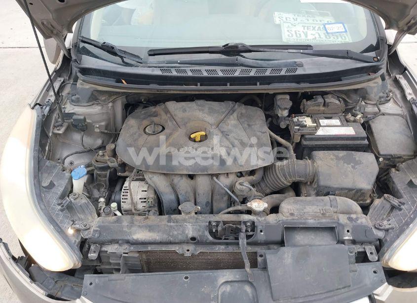 Photo 10 of 2013 Hyundai Elantra GLS (VIN 5NPDH4AE2DH338939)