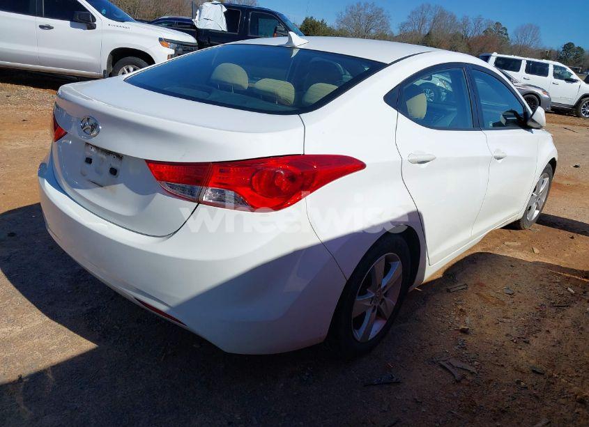 Photo 4 of 2013 Hyundai Elantra GLS (VIN 5NPDH4AE2DH353022)