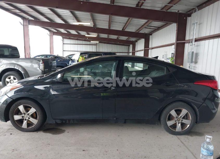 Photo 14 of 2013 Hyundai Elantra GLS (VIN 5NPDH4AE2DH361945)