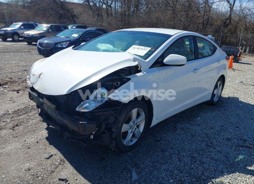 Photo 2 of 2013 Hyundai Elantra GLS (VIN 5NPDH4AE2DH368975)
