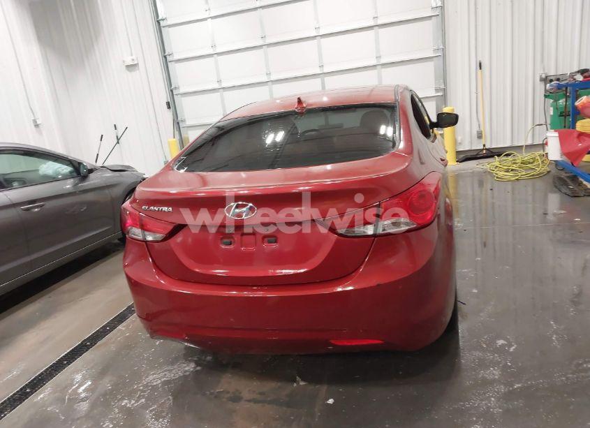Photo 16 of 2013 Hyundai Elantra GLS (VIN 5NPDH4AE2DH378650)