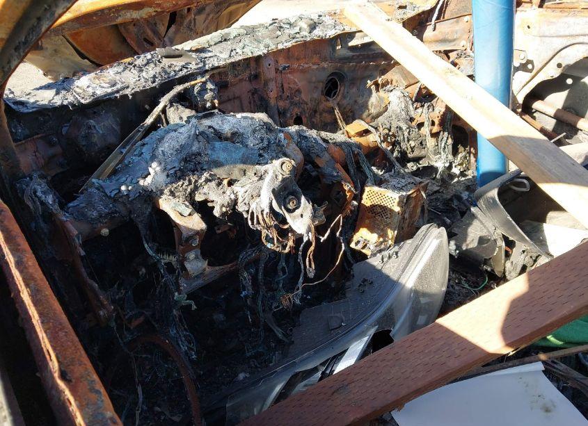 Photo 7 of 2013 Hyundai Elantra GLS (VIN 5NPDH4AE2DH386943)