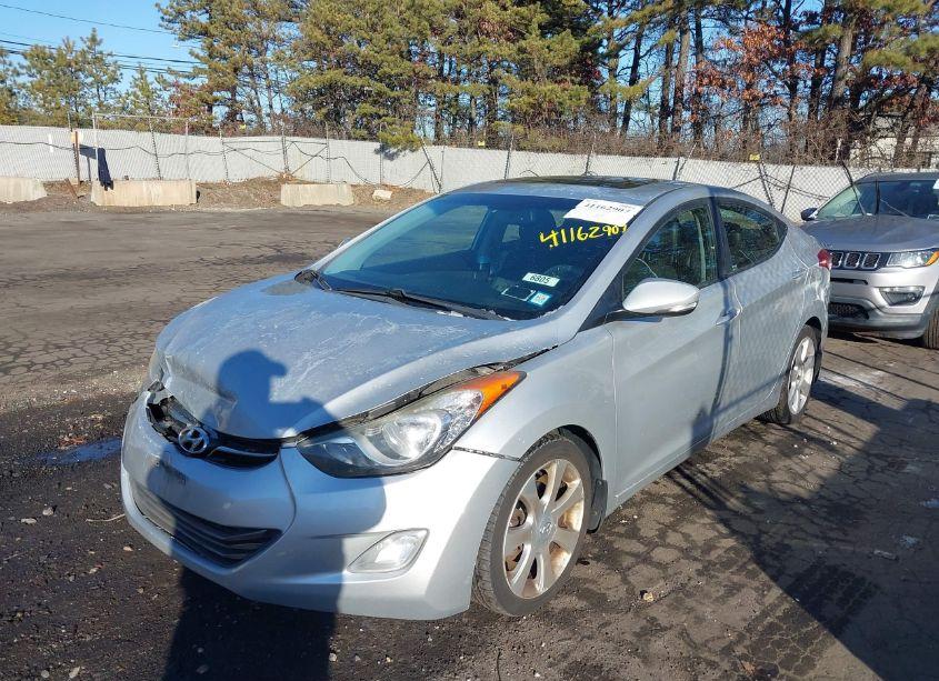 Photo 2 of 2013 Hyundai Elantra LIMITED (VIN 5NPDH4AE2DH391267)