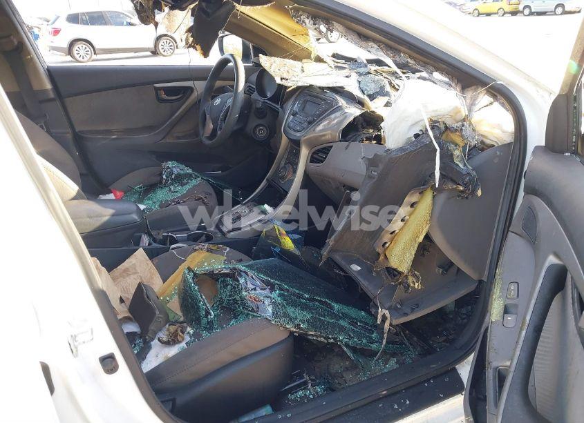 Photo 5 of 2013 Hyundai Elantra GLS (VIN 5NPDH4AE2DH391365)