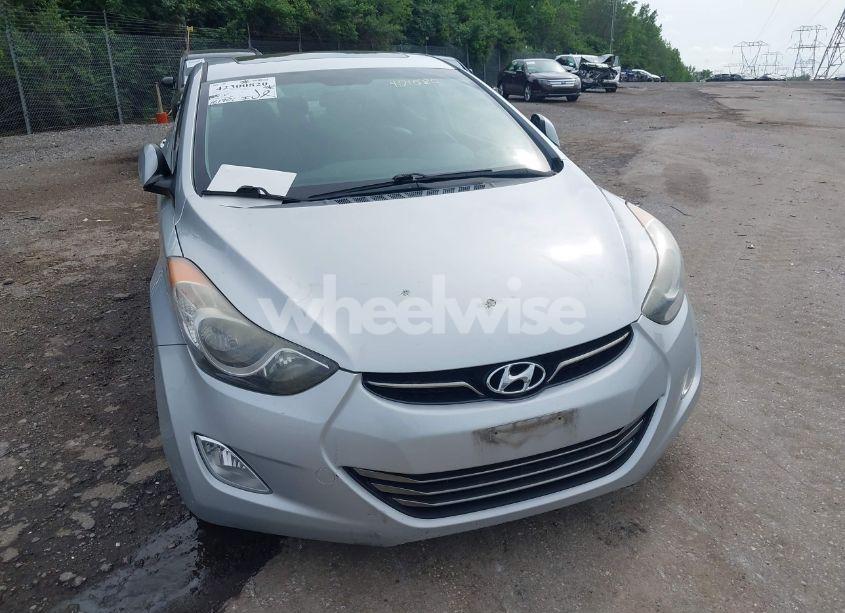 Photo 6 of 2013 Hyundai Elantra LIMITED (VIN 5NPDH4AE2DH401585)