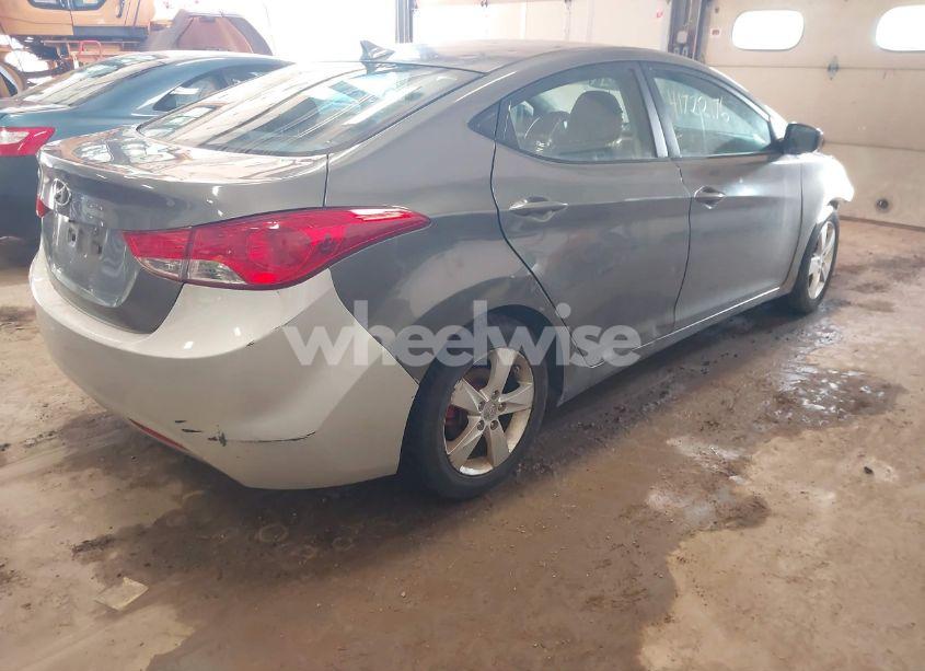 Photo 4 of 2013 Hyundai Elantra GLS (VIN 5NPDH4AE2DH413929)