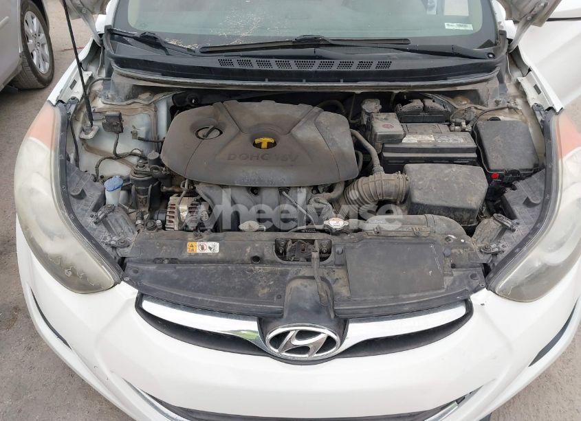 Photo 10 of 2013 Hyundai Elantra GLS (VIN 5NPDH4AE2DH421142)