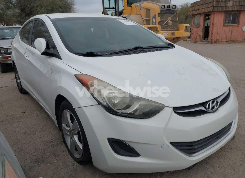 Photo 6 of 2013 Hyundai Elantra GLS (VIN 5NPDH4AE2DH421142)