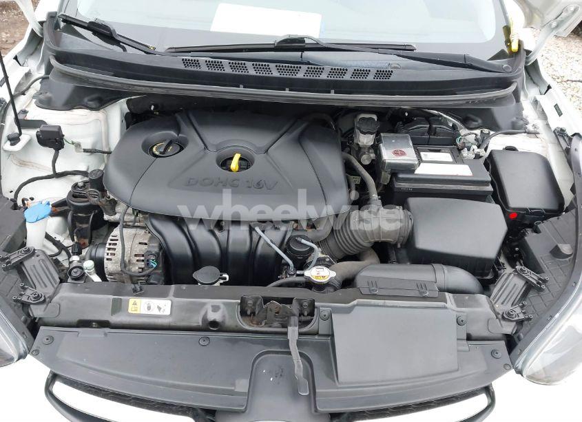 Photo 10 of 2013 Hyundai Elantra LIMITED (VIN 5NPDH4AE2DH422744)