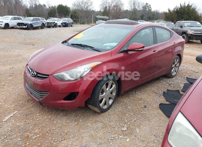 Photo 2 of 2013 Hyundai Elantra LIMITED (VIN 5NPDH4AE2DH427734)
