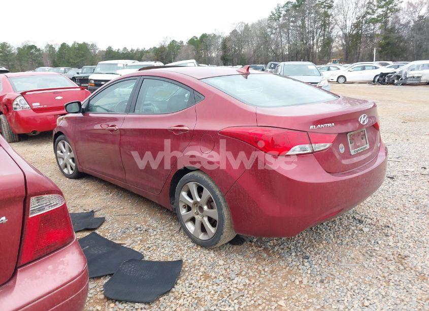 Photo 3 of 2013 Hyundai Elantra LIMITED (VIN 5NPDH4AE2DH427734)