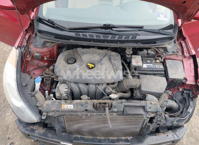 Photo 10 of 2013 Hyundai Elantra GLS (VIN 5NPDH4AE2DH429807)