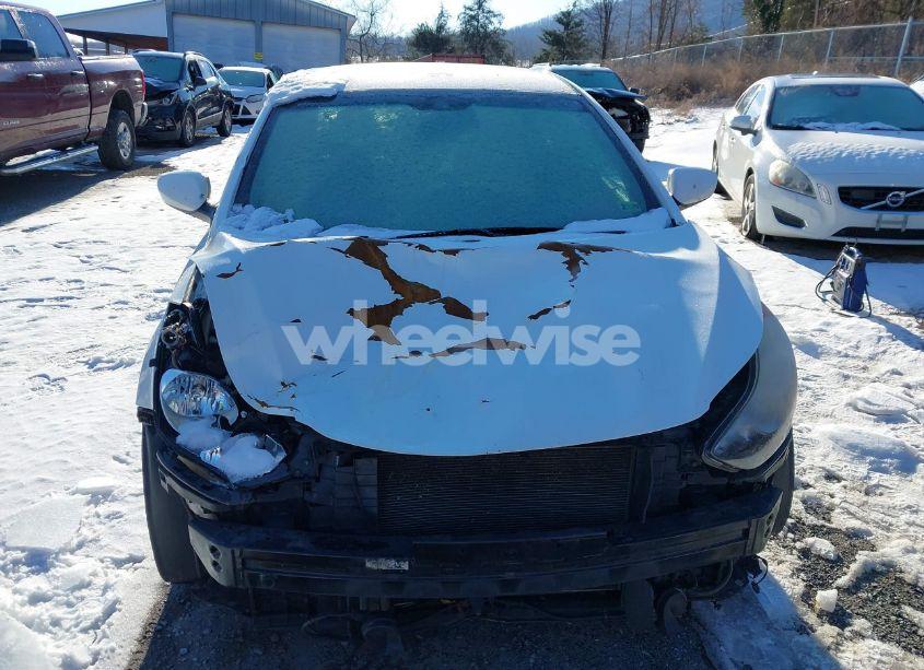 Photo 13 of 2013 Hyundai Elantra GLS (VIN 5NPDH4AE2DH454464)