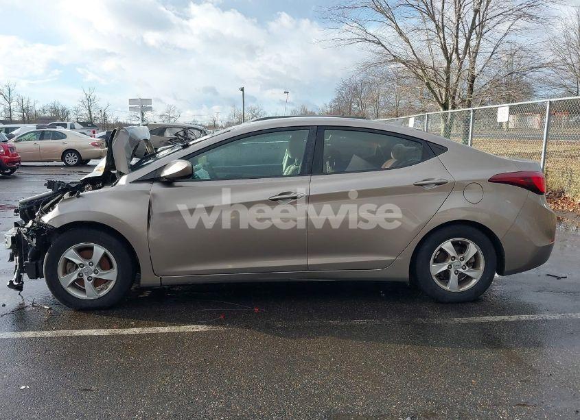 Photo 14 of 2014 Hyundai Elantra SE (VIN 5NPDH4AE2EH456345)