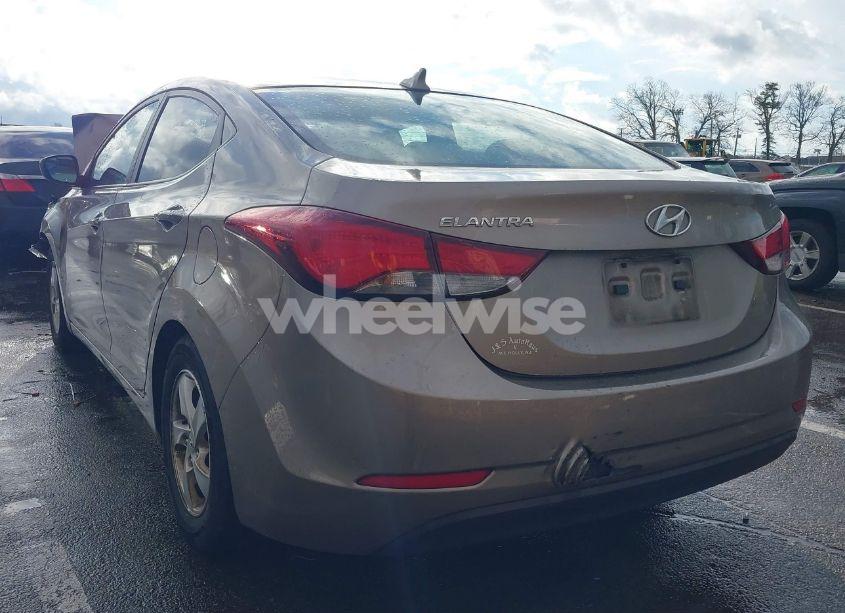 Photo 3 of 2014 Hyundai Elantra SE (VIN 5NPDH4AE2EH456345)