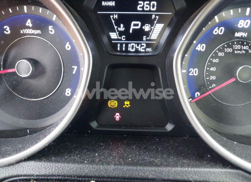 Photo 15 of 2014 Hyundai Elantra LIMITED (VIN 5NPDH4AE2EH456555)