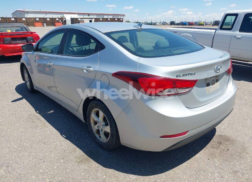 Photo 3 of 2014 Hyundai Elantra SE (VIN 5NPDH4AE2EH457074)