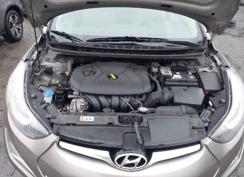 Photo 10 of 2014 Hyundai Elantra SE (VIN 5NPDH4AE2EH458340)