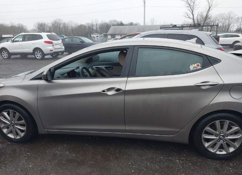 Photo 14 of 2014 Hyundai Elantra SE (VIN 5NPDH4AE2EH458340)
