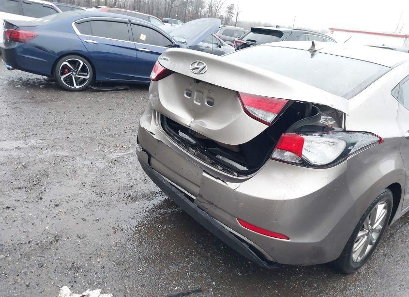 Photo 6 of 2014 Hyundai Elantra SE (VIN 5NPDH4AE2EH458340)