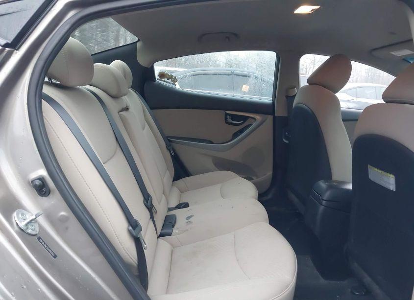 Photo 8 of 2014 Hyundai Elantra SE (VIN 5NPDH4AE2EH458340)