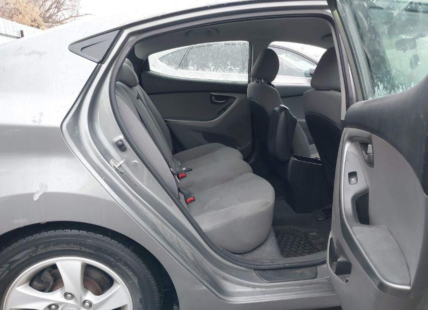 Photo 8 of 2014 Hyundai Elantra SE (VIN 5NPDH4AE2EH460153)