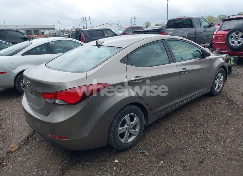 Photo 4 of 2014 Hyundai Elantra SE (VIN 5NPDH4AE2EH462338)