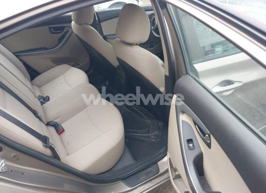 Photo 8 of 2014 Hyundai Elantra SE (VIN 5NPDH4AE2EH462338)