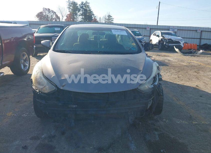 Photo 12 of 2014 Hyundai Elantra SE (VIN 5NPDH4AE2EH462954)