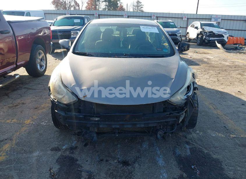 Photo 6 of 2014 Hyundai Elantra SE (VIN 5NPDH4AE2EH462954)