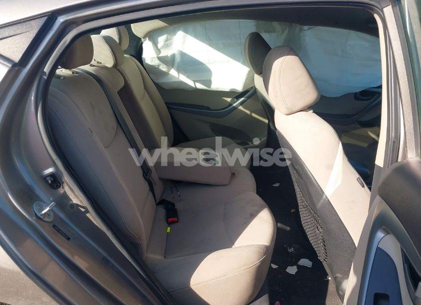 Photo 8 of 2014 Hyundai Elantra SE (VIN 5NPDH4AE2EH462954)