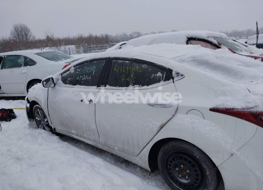 Photo 14 of 2014 Hyundai Elantra LIMITED (VIN 5NPDH4AE2EH463862)