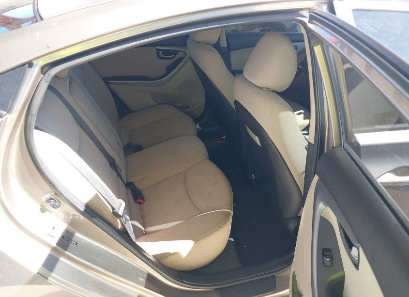 Photo 8 of 2014 Hyundai Elantra SE (VIN 5NPDH4AE2EH465885)