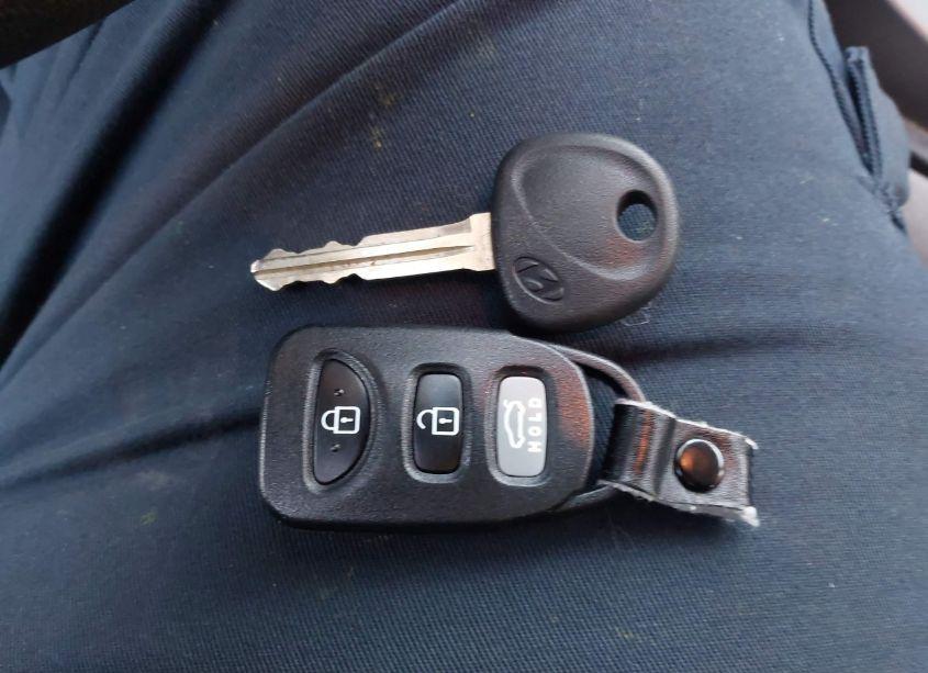 Photo 11 of 2014 Hyundai Elantra SE (VIN 5NPDH4AE2EH470097)