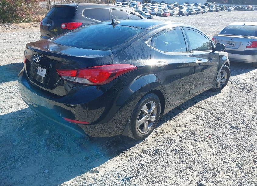 Photo 4 of 2014 Hyundai Elantra SE (VIN 5NPDH4AE2EH472514)