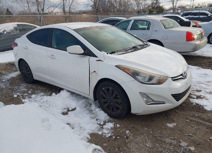 2014 Hyundai Elantra SE (VIN 5NPDH4AE2EH497395) main photo