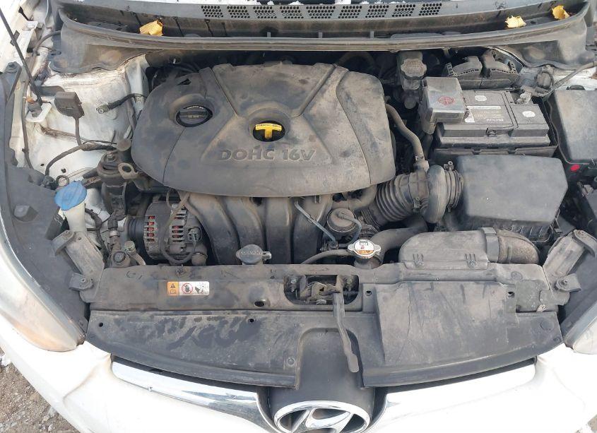 Photo 10 of 2014 Hyundai Elantra SE (VIN 5NPDH4AE2EH497395)