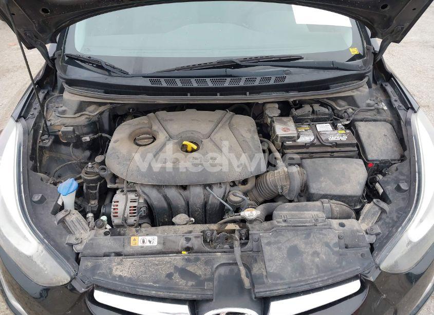 Photo 10 of 2014 Hyundai Elantra SE (VIN 5NPDH4AE2EH503647)