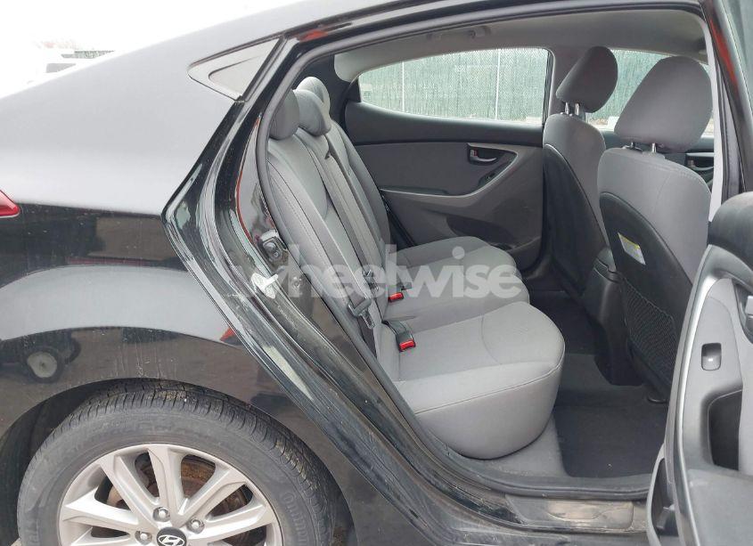 Photo 8 of 2014 Hyundai Elantra SE (VIN 5NPDH4AE2EH503647)
