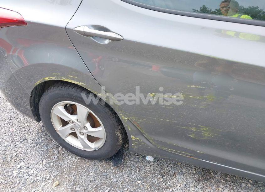 Photo 12 of 2014 Hyundai Elantra SE (VIN 5NPDH4AE2EH510470)