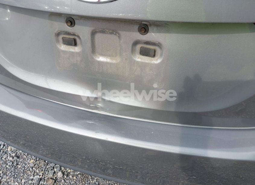 Photo 13 of 2014 Hyundai Elantra SE (VIN 5NPDH4AE2EH510470)